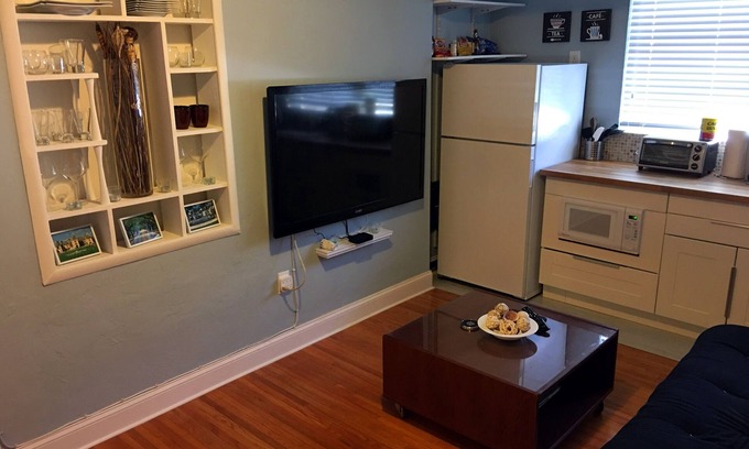 Coconut Grove House | Upscale unit with free parking centrally located