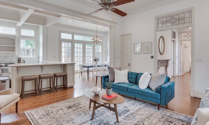 Uptown House | Uptown Dallas Victorian Style Home