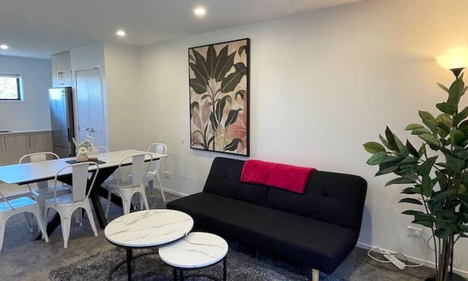 Mount Albert House | Urban Auckland Sanctuary