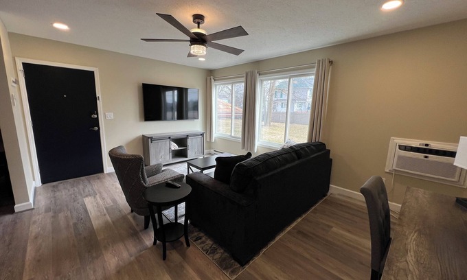Lansing Apartment | Urban Comfort for Medical Travelers – Laundry in Unit + Full Kitchen - #3