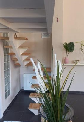 Karditsa Apartment | uRban Loft Living