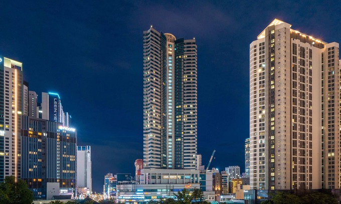 Haeundae House | Urbanstay Haeundae Station