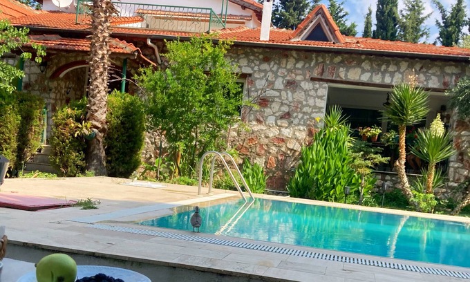 Karaoz Hotel | Urla Bella