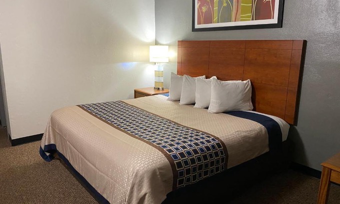 Mount Vernon Hotel | Usa Inn