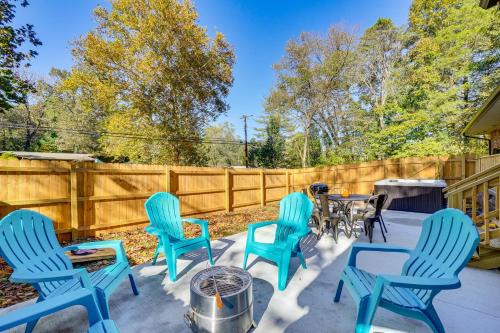 Knoxville House | UT Game Day and Campus Visits! Knoxville Ranch Home