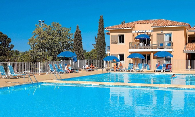 Les Bormettes Condo | Vacances Près de la Mer | Accès 2 Piscines
