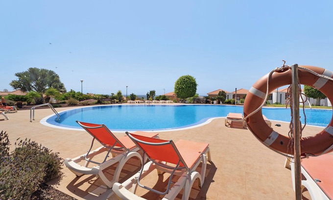 Complejo turistico Amarilla Golf Apartment | Vacation Apartment 'Royal Marine Golf V' with Sea View, Wi-Fi and Air Conditioning