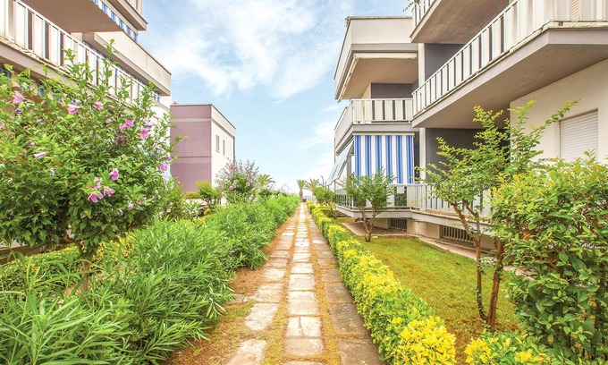 Villa Rosa Apartment | Vacation apartment just a few steps from the sea in Villa Rosa.