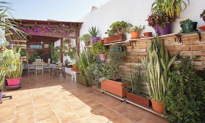 Puerto del Rosario Apartment | Vacation Apartment 'Alojamiento El Ocaso' with Private Terrace and Wi-Fi