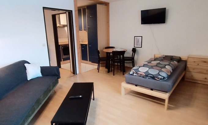 Waggershausen Apartment | Vacation apartment/apartment for 3 guests with 45m² in Friedrichshafen (166262)