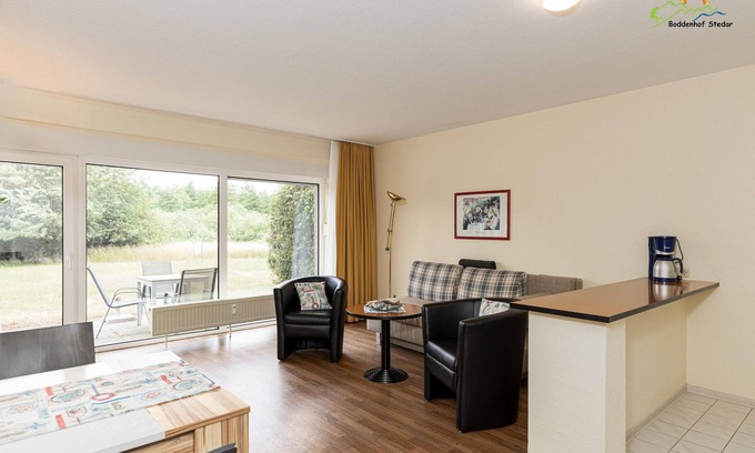 Buschvitz Apartment | Vacation apartment 50 - Family-friendly, pets allowed, with terrace and WLAN