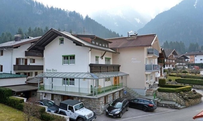 Mayrhofen Apartment | Vacation apartment/apartment for 4 guests with 38m² in Mayrhofen (174185)