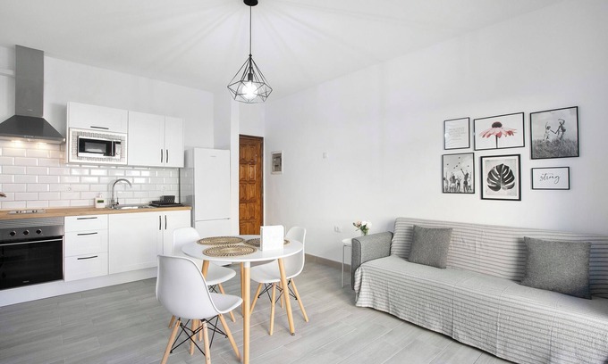 Las Eras Apartment | Vacation Apartment 'Apartamento Kalma' with Balcony and Wi-Fi