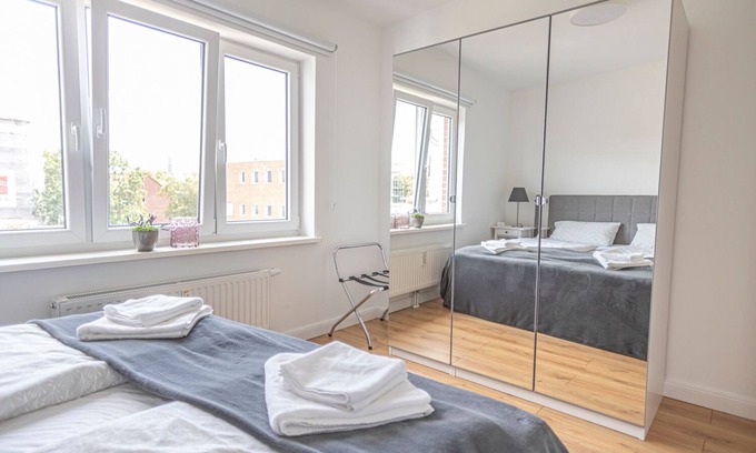 Barmbek-Sued Apartment | Vacation apartment/apartment for 5 guests with 71m² in Hamburg (151166)