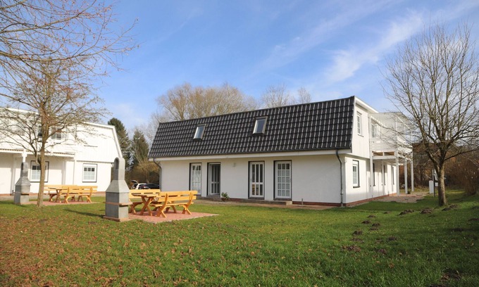 Putbus Apartment | Vacation apartment/apartment for 4 guests with 43m² in Putbus (296636)