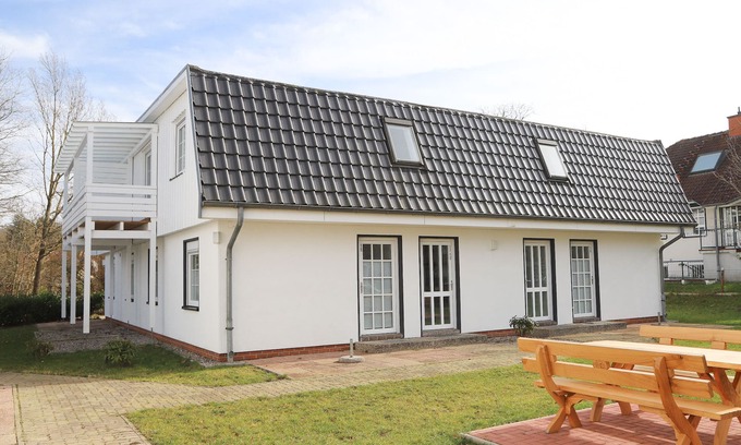 Putbus Apartment | Vacation apartment/apartment for 5 guests with 49m² in Putbus (296883)