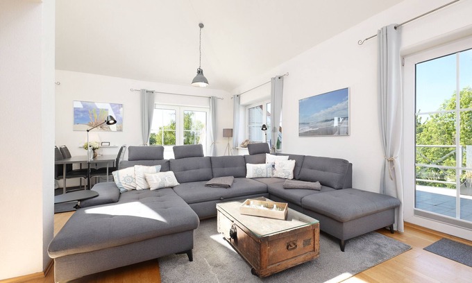 Laboe Apartment | Vacation apartment/apartment for 6 guests with 100m² in Laboe (294419)
