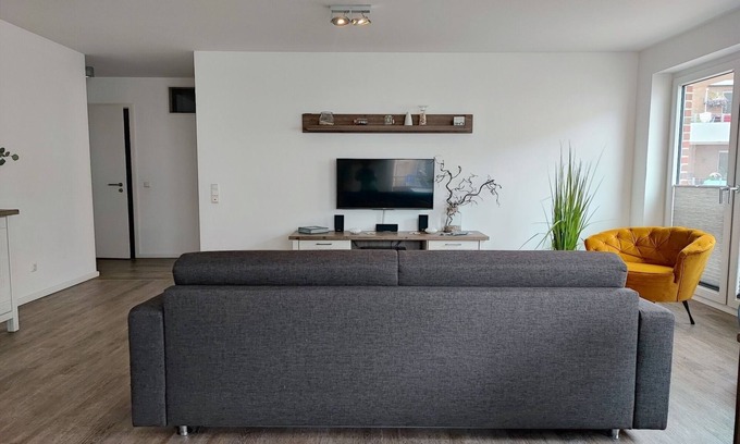 Eckernfoerde Apartment | Vacation apartment/apartment for 4 guests with 70m² in Eckernförde (121627)
