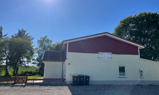 Uelsby Apartment | Vacation apartment "Klaus" in Uelsby for up to 5 people and 3 dogs!