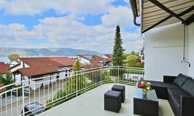 Sipplingen Apartment | Vacation apartment lake terrace with lake view - Sipplingen am Bodensee