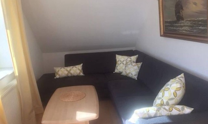 Werdum Apartment | Vacation apartment no. 4 Friesenblick - Haus Friesentraum