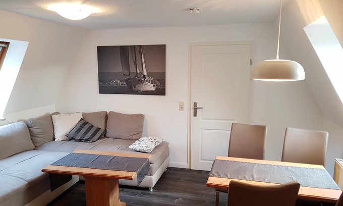 Laboe Apartment | Vacation apartment Parkpension W17