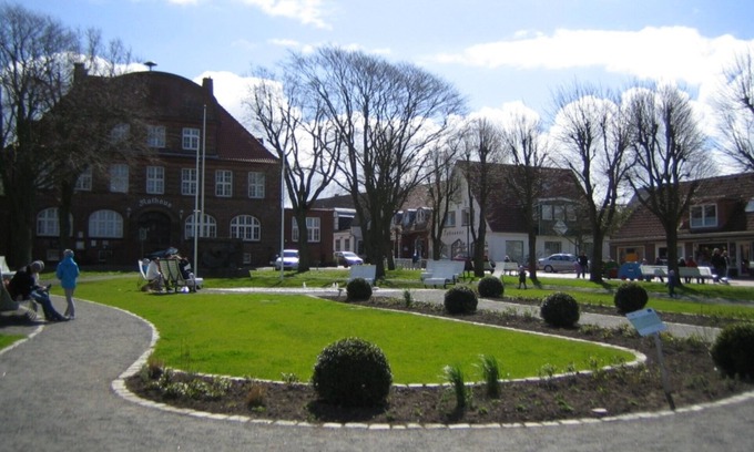 Stinteck Apartment | Vacation apartment with pool on the North Sea for max. 6 people.