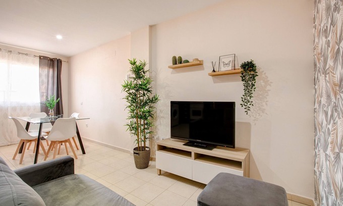 San Miguel de Abona Apartment | Vacation Apartment 'Villa-sur Relax' with Wi-Fi