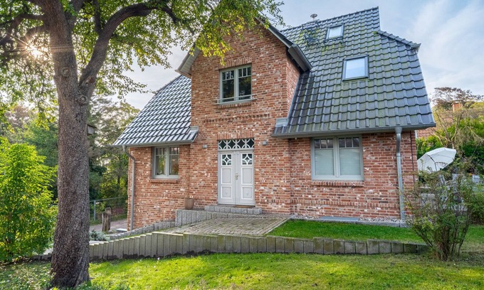 Althagen House | Vacation home UNS VAGELHUS in the Baltic Sea resort of Ahrenshoop
