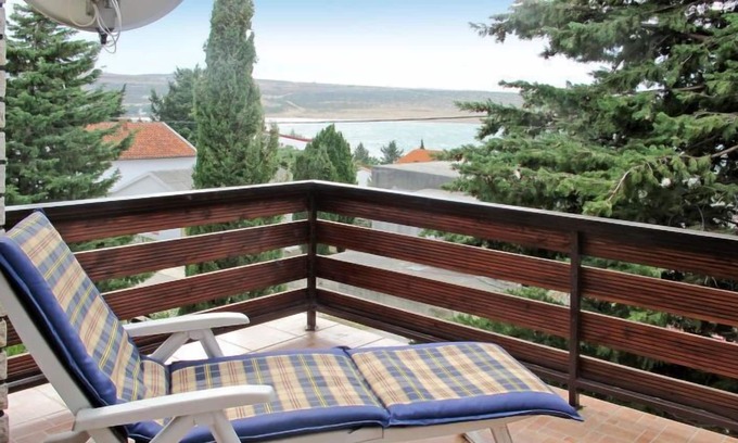 Rovanjska House | Vacation home Željana (SRD332) in Starigrad-Paklenica - 5 persons, 2 bedrooms