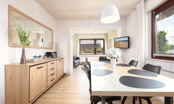 Schonberger Strand House | Vacation home for 6 guests with 110m² in Schönberger Strand (294648)