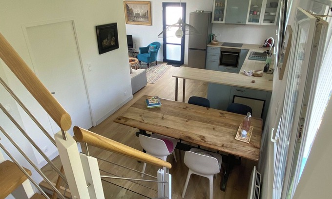 Plougonvelin House | Vacation home 2 min walk from Trez Hir beach - comfort, calm & ocean