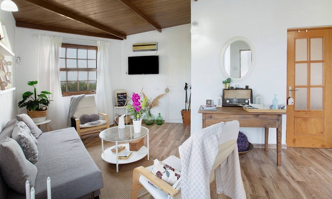 Barlovento House | Vacation Home "Casa Nieves de Mario" with Sea View, Garden & Wi-Fi