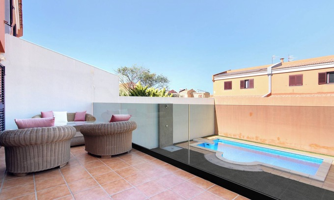 Galdar House | Vacation Home 'Chalet Vacacional El Agujero' with Sea View, Private Pool and Wi-Fi