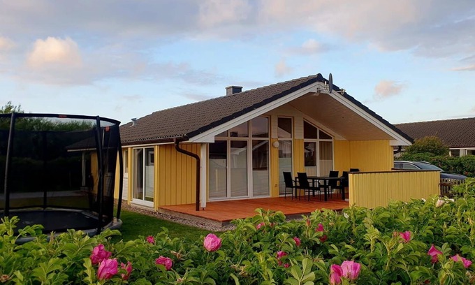 Wesselburenerkoog House | Vacation home "Nordseeliebe" - modern, cozy, Scandinavian!
