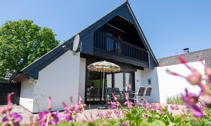 Heringsdorf House | Vacation home for 5 guests with 73m² in Süssau (286210)
