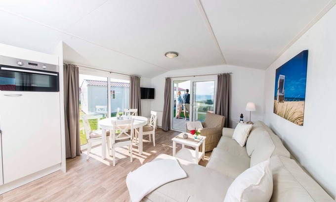 Schwedeneck House | Vacation home for 6 guests with 40m² in Schwedeneck (15017)