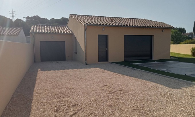 Boisset-et-Gaujac House | Vacation home in rural village