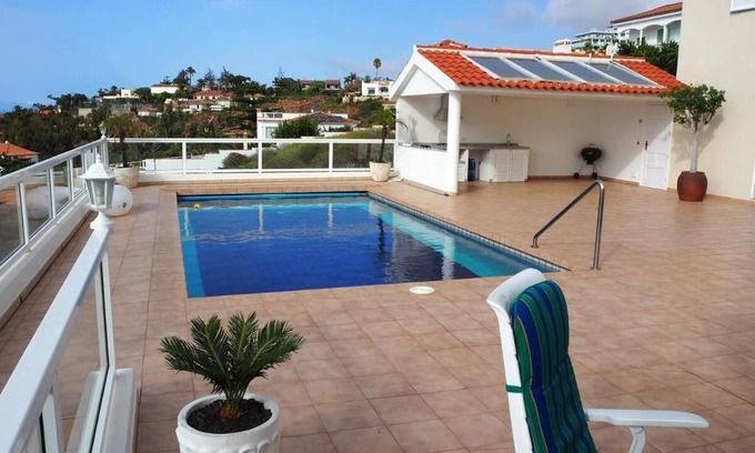 Santa Ursula Villa | Vacation Home "Hibiscus" with Sea View, Pool & Wi-Fi