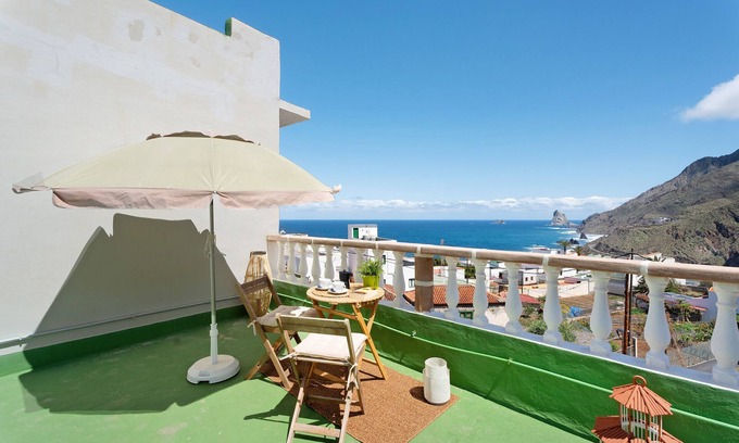 Santa Cruz de Tenerife House | Vacation Home 'House In Anaga' with Sea View, Private Terrace and Wi-Fi