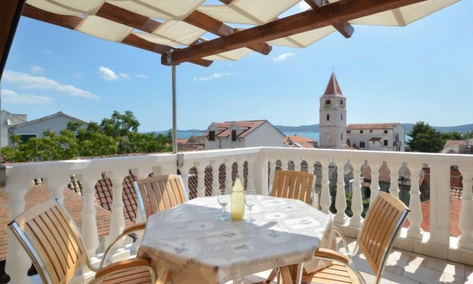 Sveti Filip i Jakov House | Vacation home Kala by Interhome