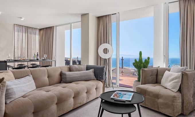 Costa Adeje House | Vacation Home 'Karat Sand' with Sea View, Wi-Fi and Air Conditioning