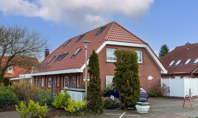 Norddeich House | Vacation home Krebs by Interhome