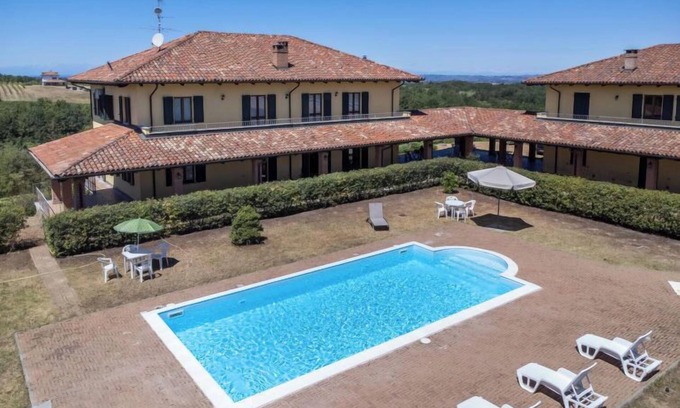 Mombaruzzo House | Vacation home Lydia by Interhome