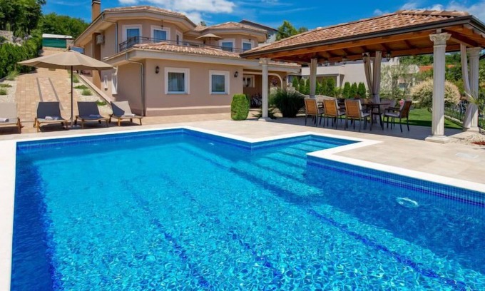 Viskovo House | Vacation home Maja in Opatija/Kastav - 8 persons, 4 bedrooms