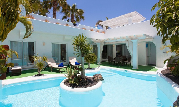 Geafond Villa | Vacation Home "Villa 82" with Mountain View, Pool & Wi-Fi