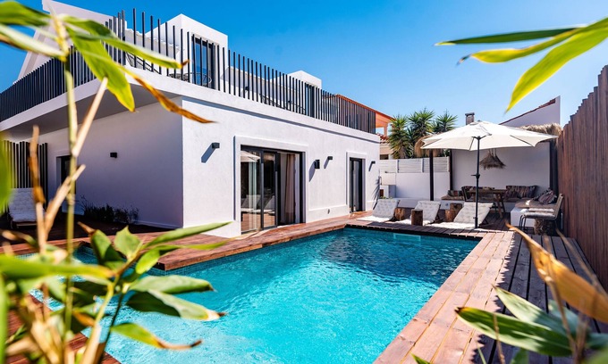 Troia House | Vacation home with private pool