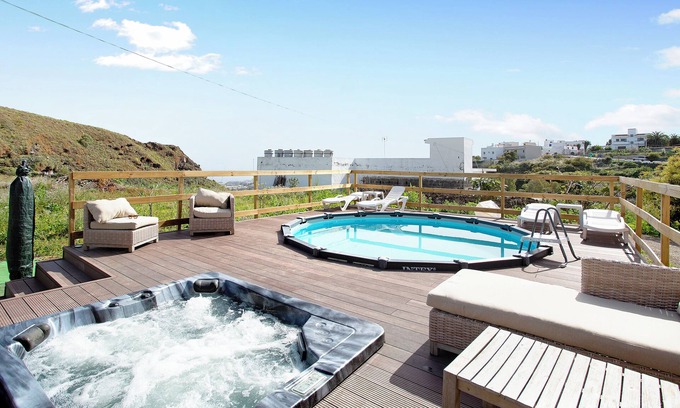 Moya Apartment | Vacation 'Montemar 2' with Sea View, Shared Pool and Wi-Fi