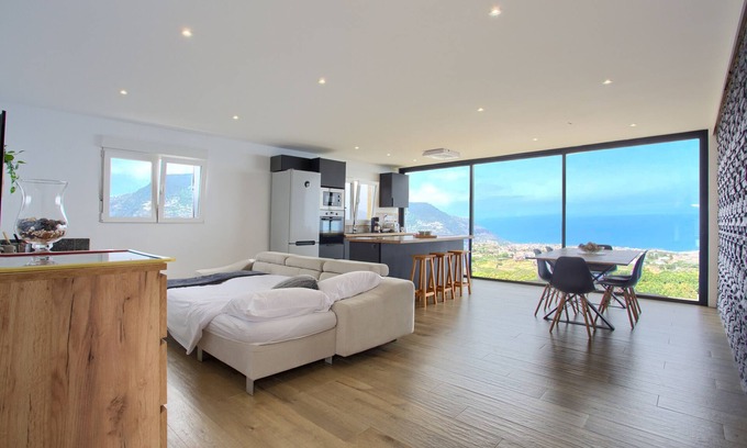 Los Realejos Villa | Vacation Villa 'Perejil' with Sea View, Private Pool and Wi-Fi