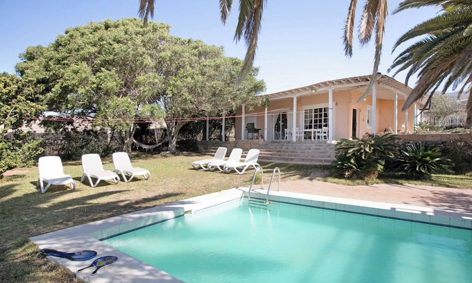 Adeje Villa | Vacation Villa 'Saint Maxime' with Sea View, Private Pool and Wi-Fi